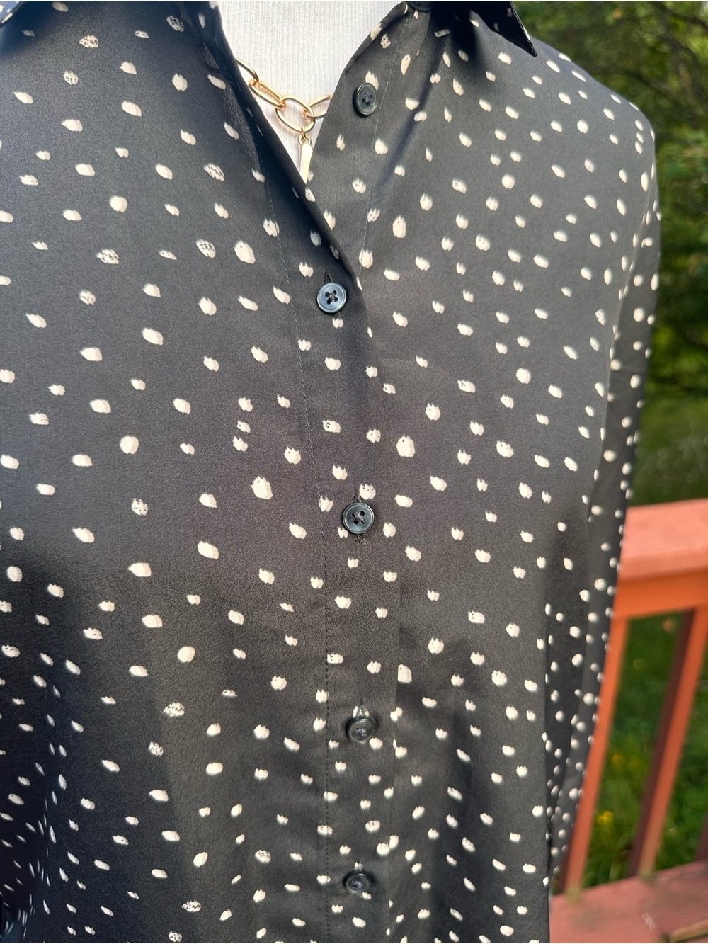 Banana Republic Dillon-Fit Classic Button Down Shirt Polka Dot - Picture 2 of 6